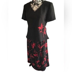 Beautiful 2-Piece Outfit from Studio I Petite Size 12P